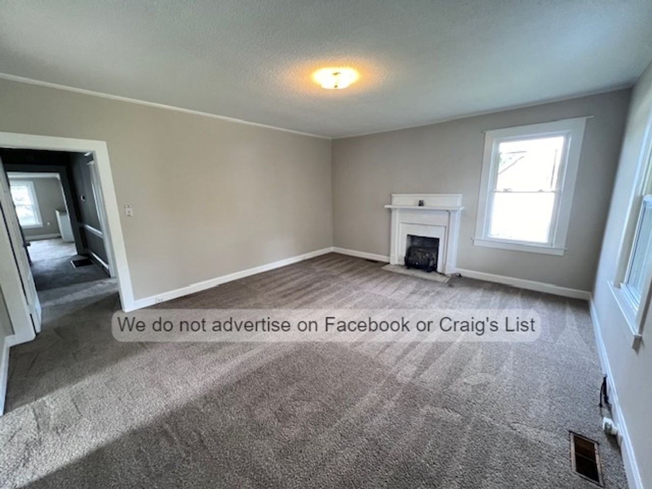 507 W D St - Photo 2 of 12