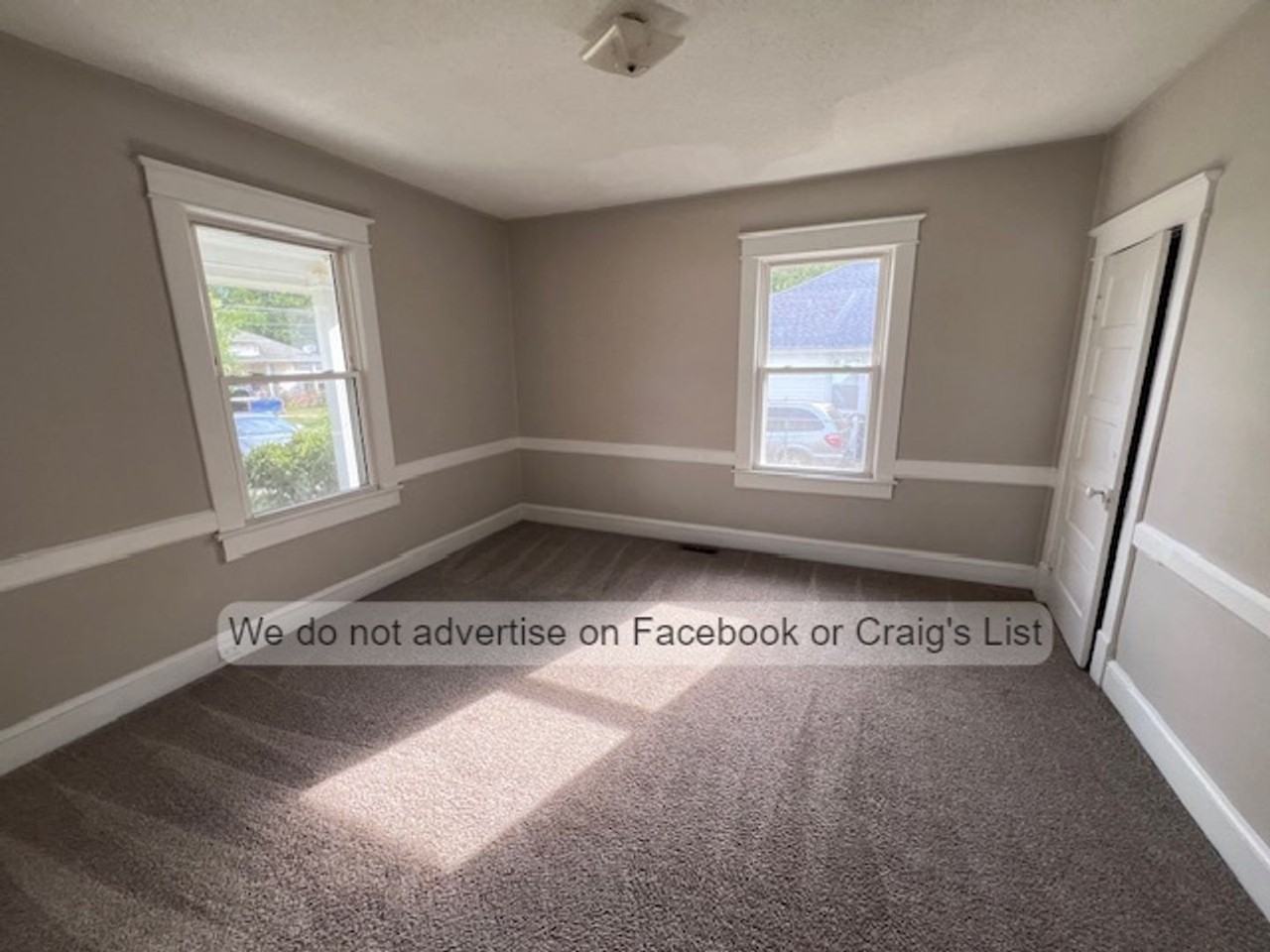 507 W D St - Photo 3 of 12