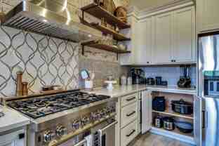 517 Burleson - Photo 1 of 1