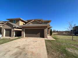 featured image of 727 Sw 14th St