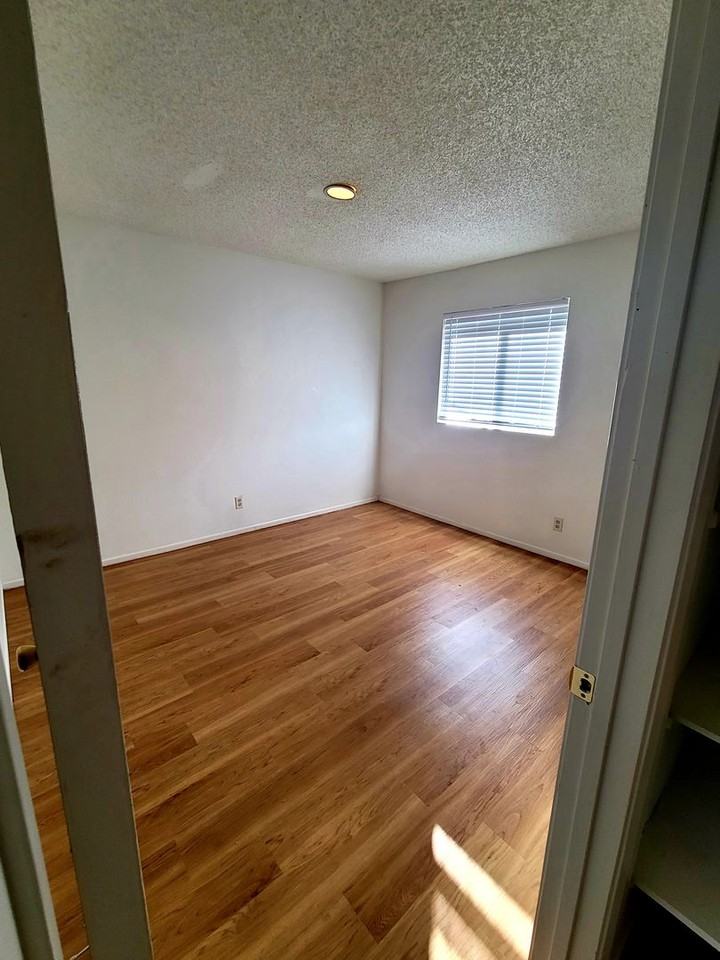 6896 Datura Ave - Photo 5 of 7