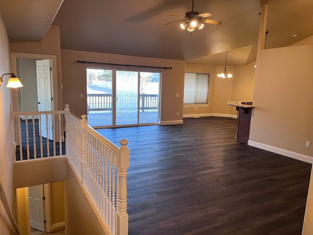 3285 Banff Ave - Photo 2 of 16