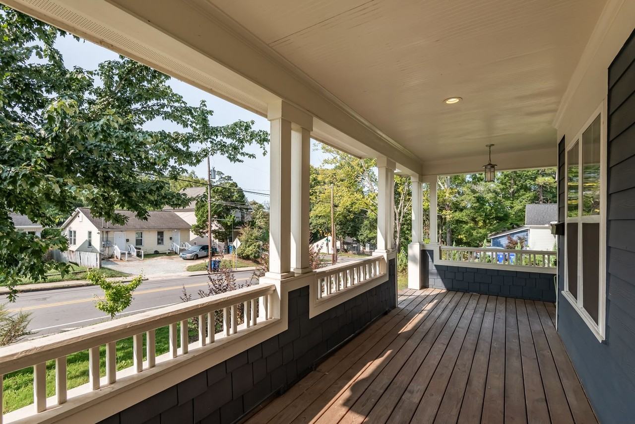 1119 Liberty Street - Photo 3 of 31