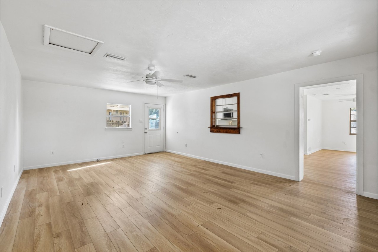 17917 Nw 164th Ln - Photo 3 of 18
