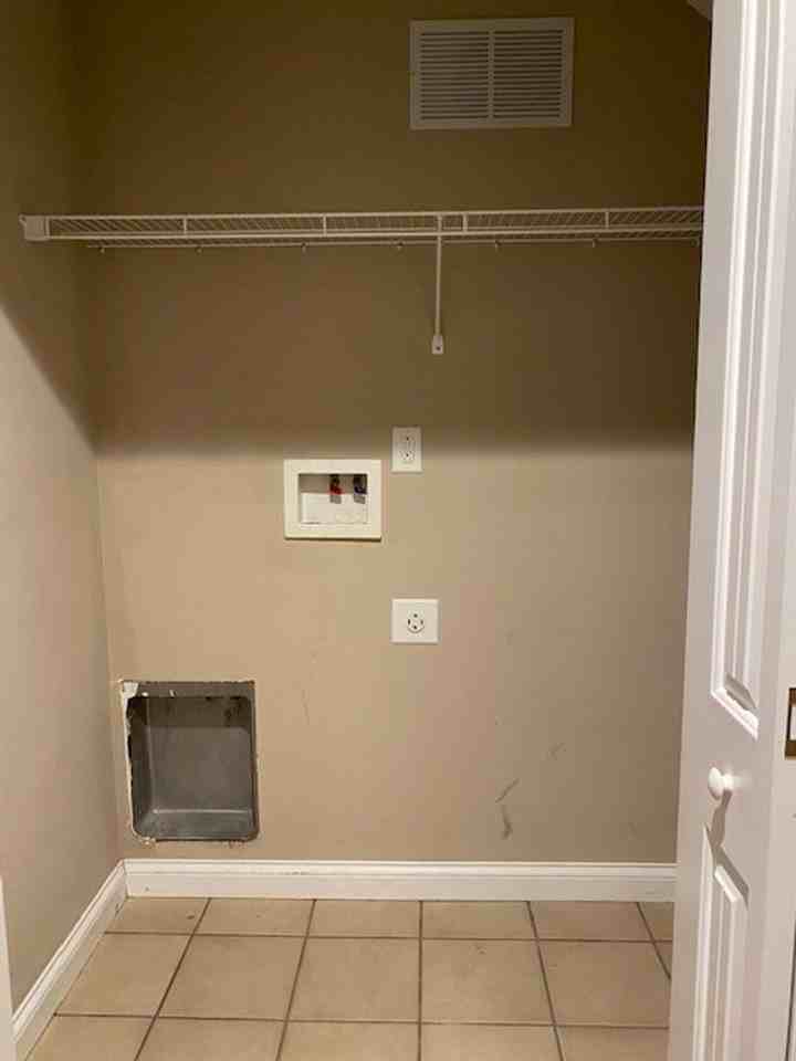 Discover what if feels like to love where you live at Paxton Place Apartments! - Photo 6 of 12