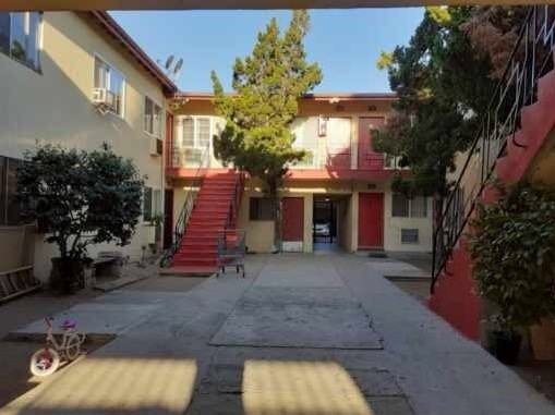 8815 Van Nuys Blvd #I - Photo 2 of 15