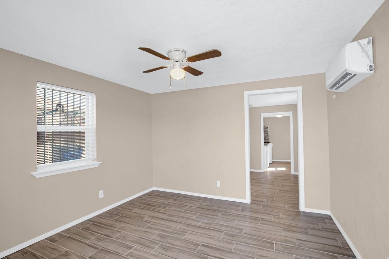 Ponce 7182 (Group 2) - Photo 3 of 19