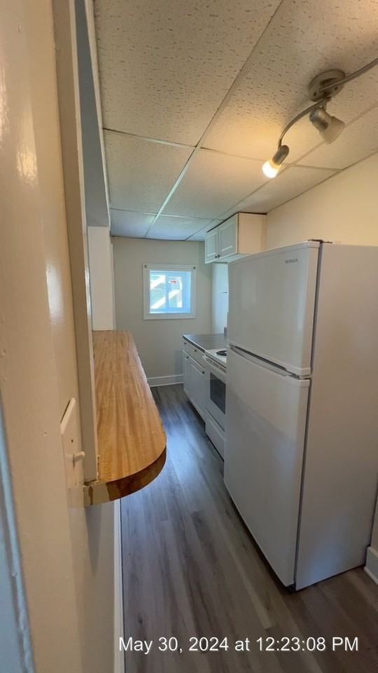 507 Locust - Photo 2 of 7