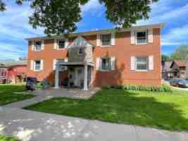 featured image of 15 S Charter St #1