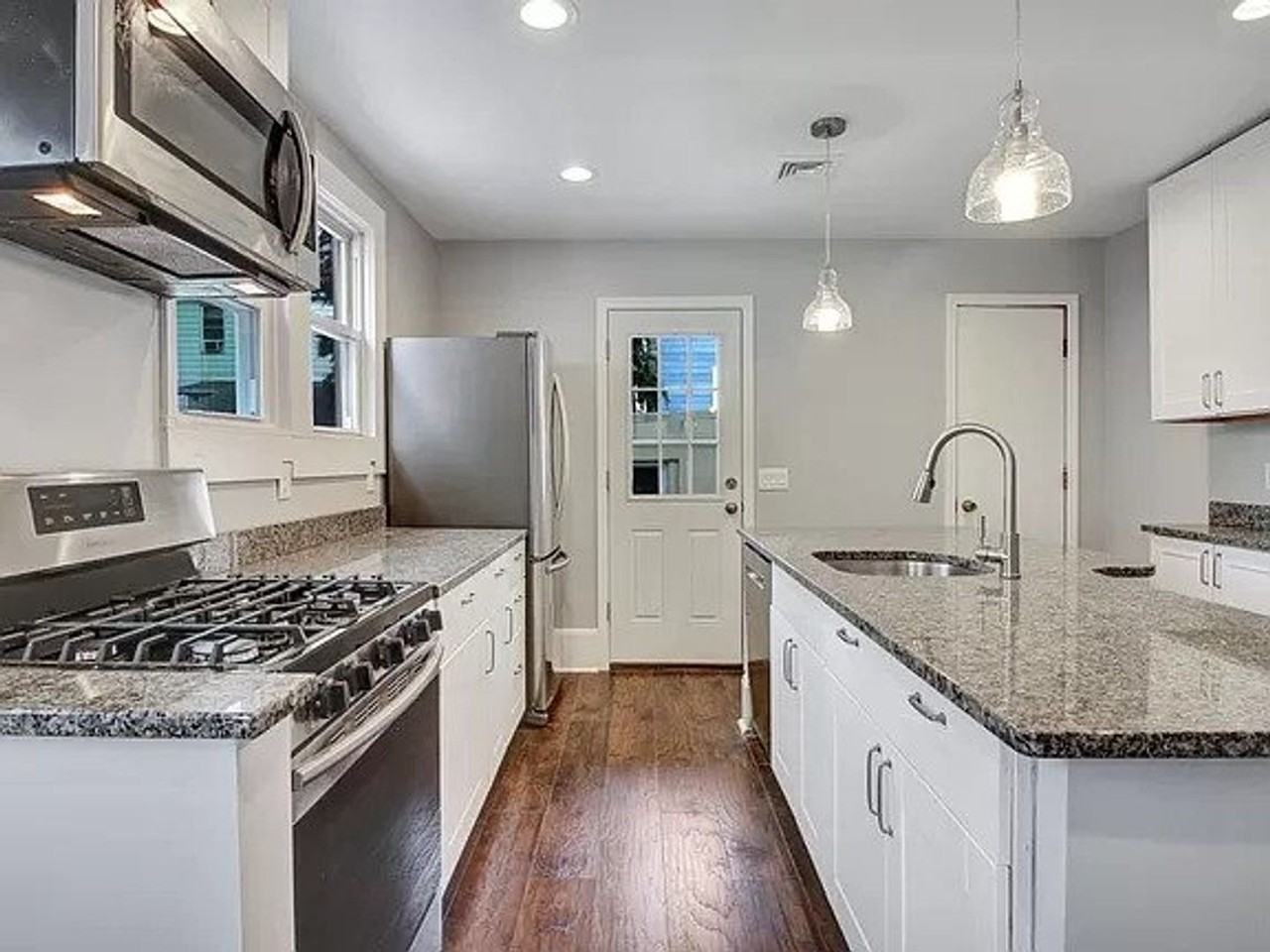 17 William St - Photo 3 of 6