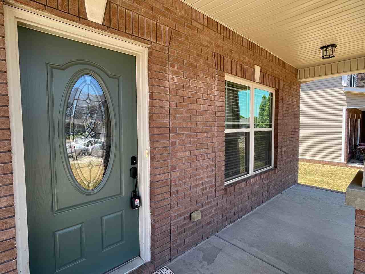 3350 Cotham Ln - Photo 2 of 18