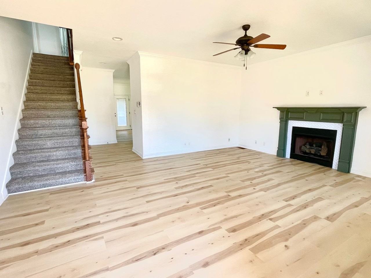 3350 Cotham Ln - Photo 3 of 18