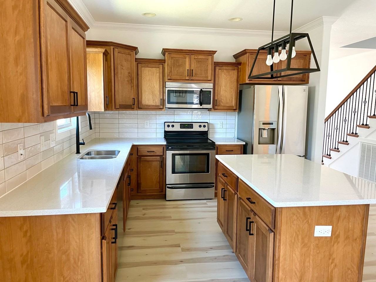 3350 Cotham Ln - Photo 6 of 18