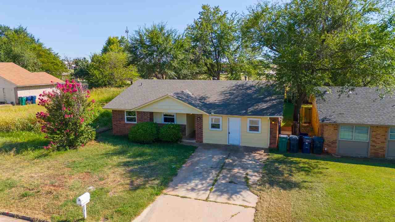 3324 Se 57th St - Photo 3 of 26