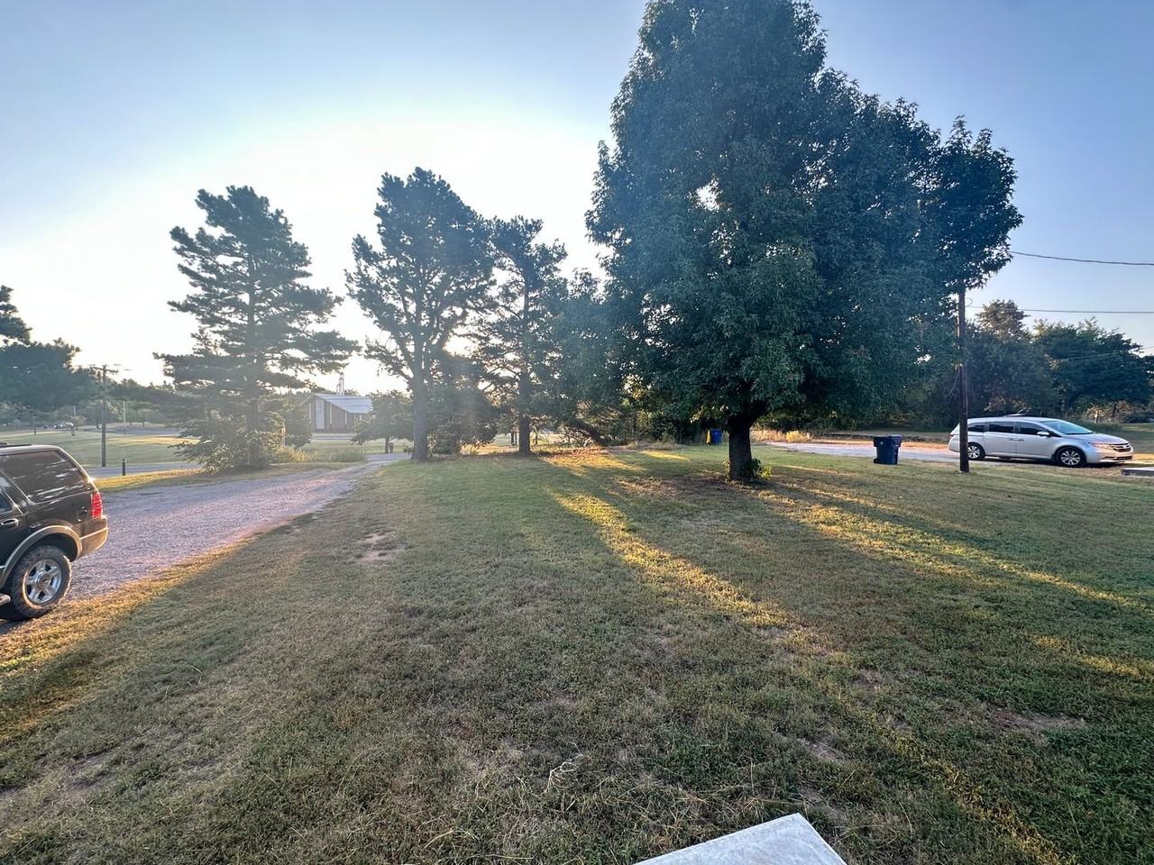 109 S Choctaw Rd - Photo 3 of 22