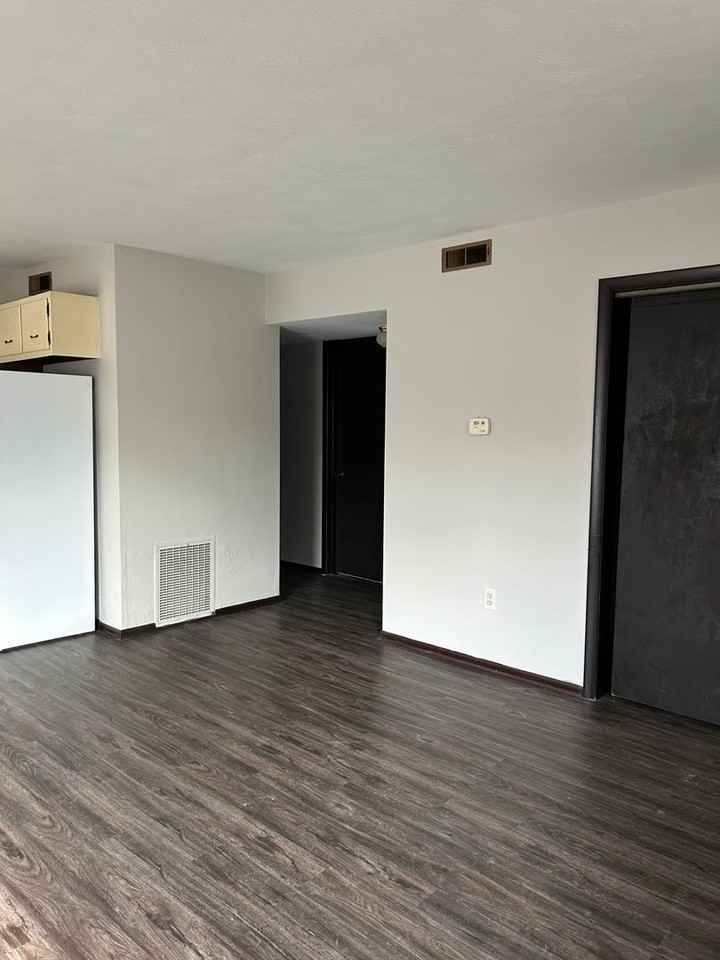 108 Lucia Lane - Photo 7 of 8