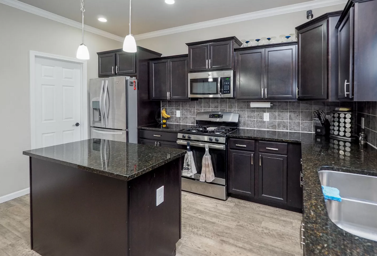59106 Silvergrass Ave - Photo 4 of 21
