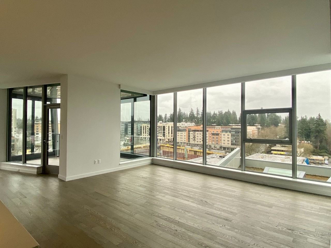 188 Bellevue Way Ne #605 - Photo 6 of 22