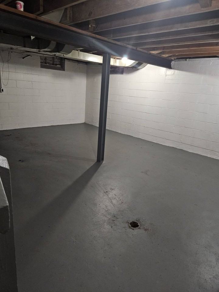 7347 Curtis St - Photo 3 of 7