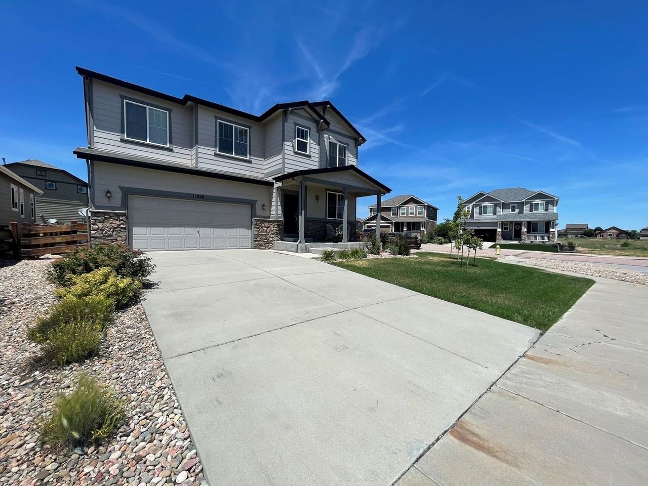 11850 Kalmath Way - Photo 2 of 39