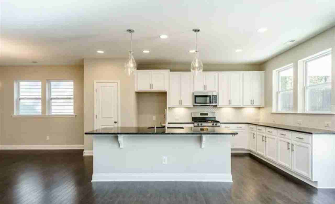 116 Chapel Run Way - Photo 3 of 12