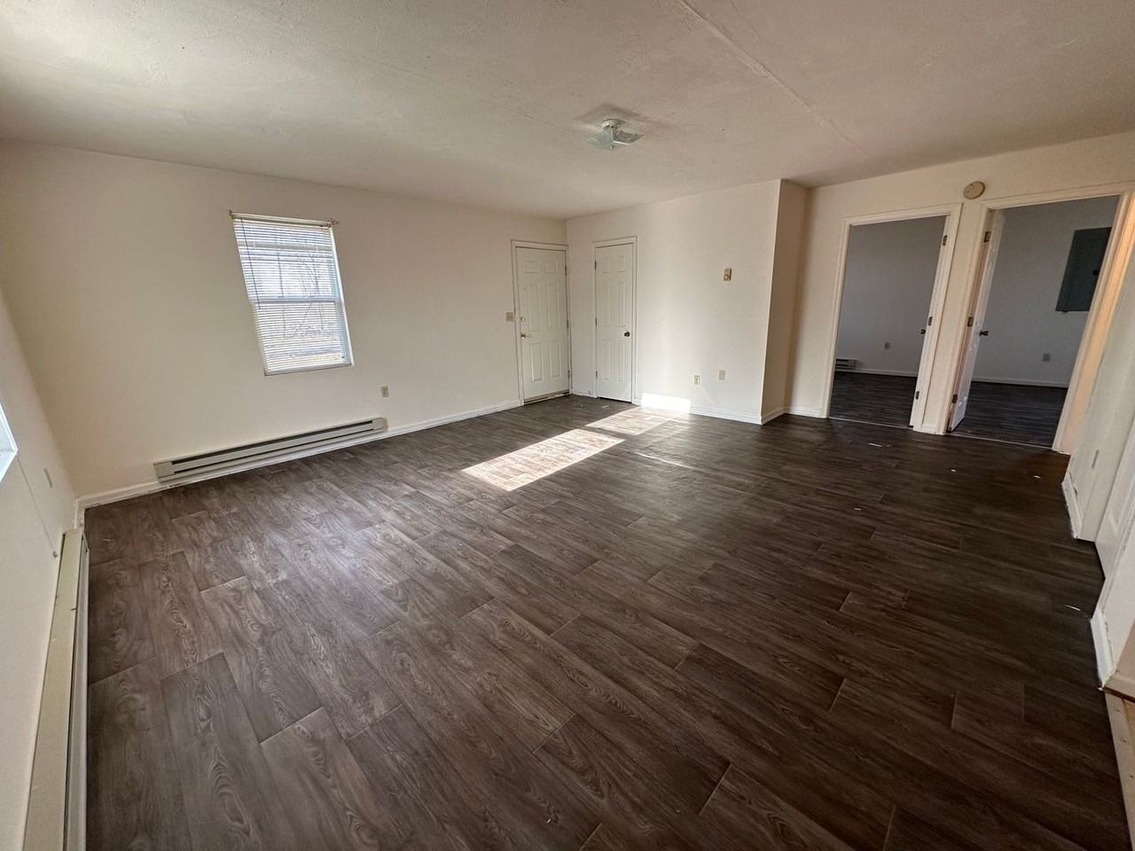 428 Timberlake Rd - Photo 3 of 11