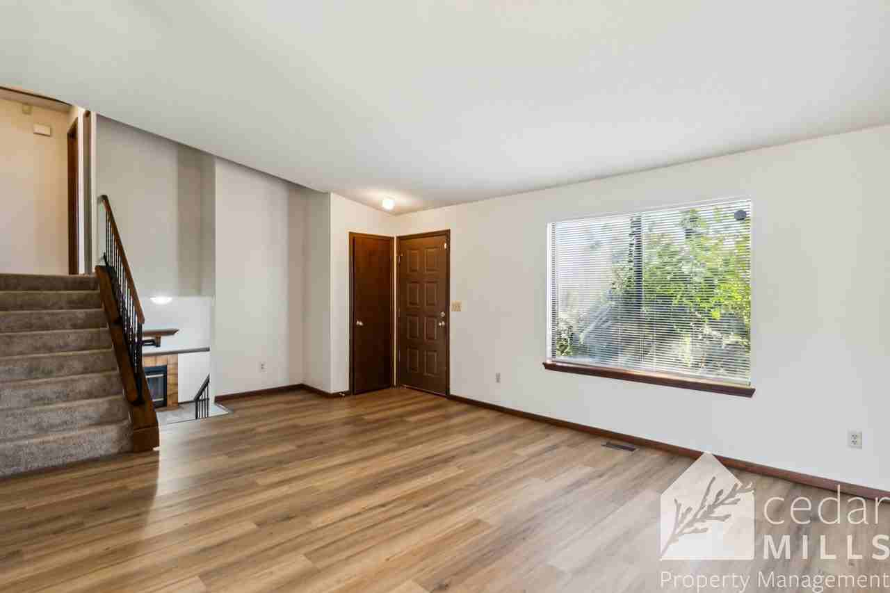 7616 E Winterberry St - Photo 3 of 15