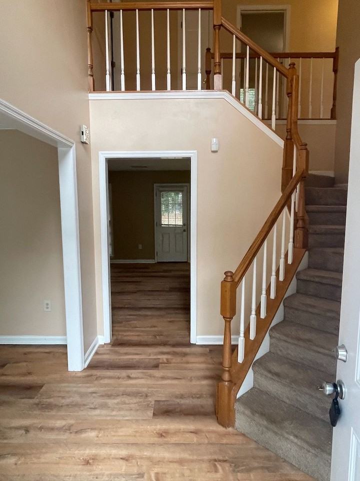 4127 Maple Ln - Photo 2 of 27