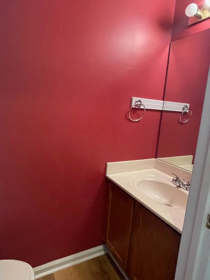 4127 Maple Ln - Photo 6 of 27