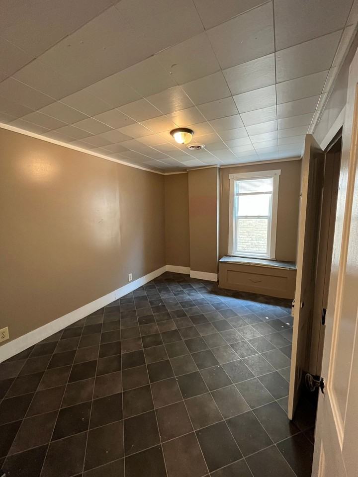 55-57 North 4th St. Sunbury - Photo 2 of 17