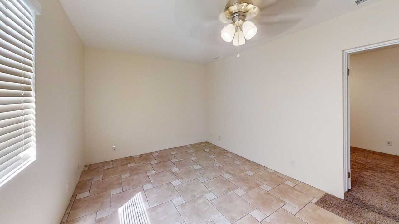 12235 11th St - Photo 2 of 11