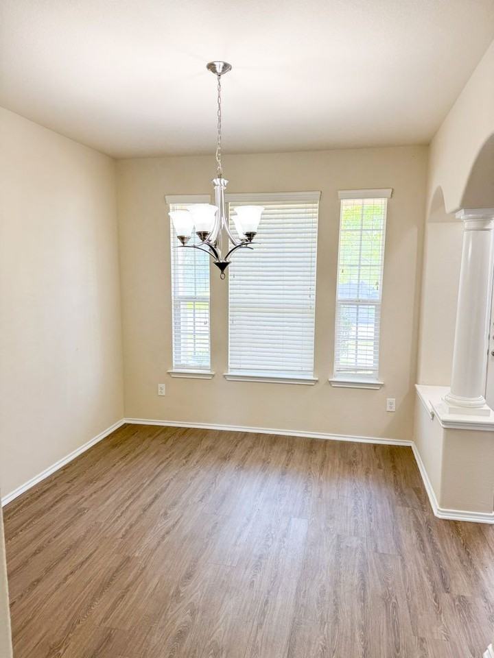 2606 Black Orchid Dr - Photo 4 of 31