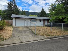 featured image of 310 310 Donald Terrace St