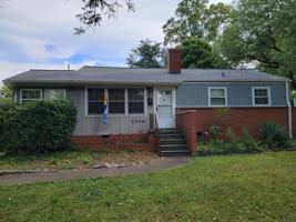 featured image of 1304 Gracewood Dr