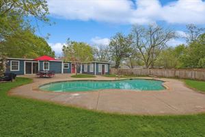 featured image of 406 Bellevue Dr