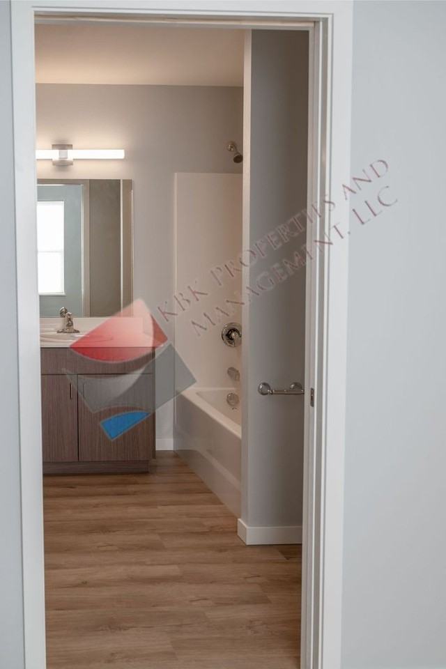 East Village-172 - Photo 3 of 34