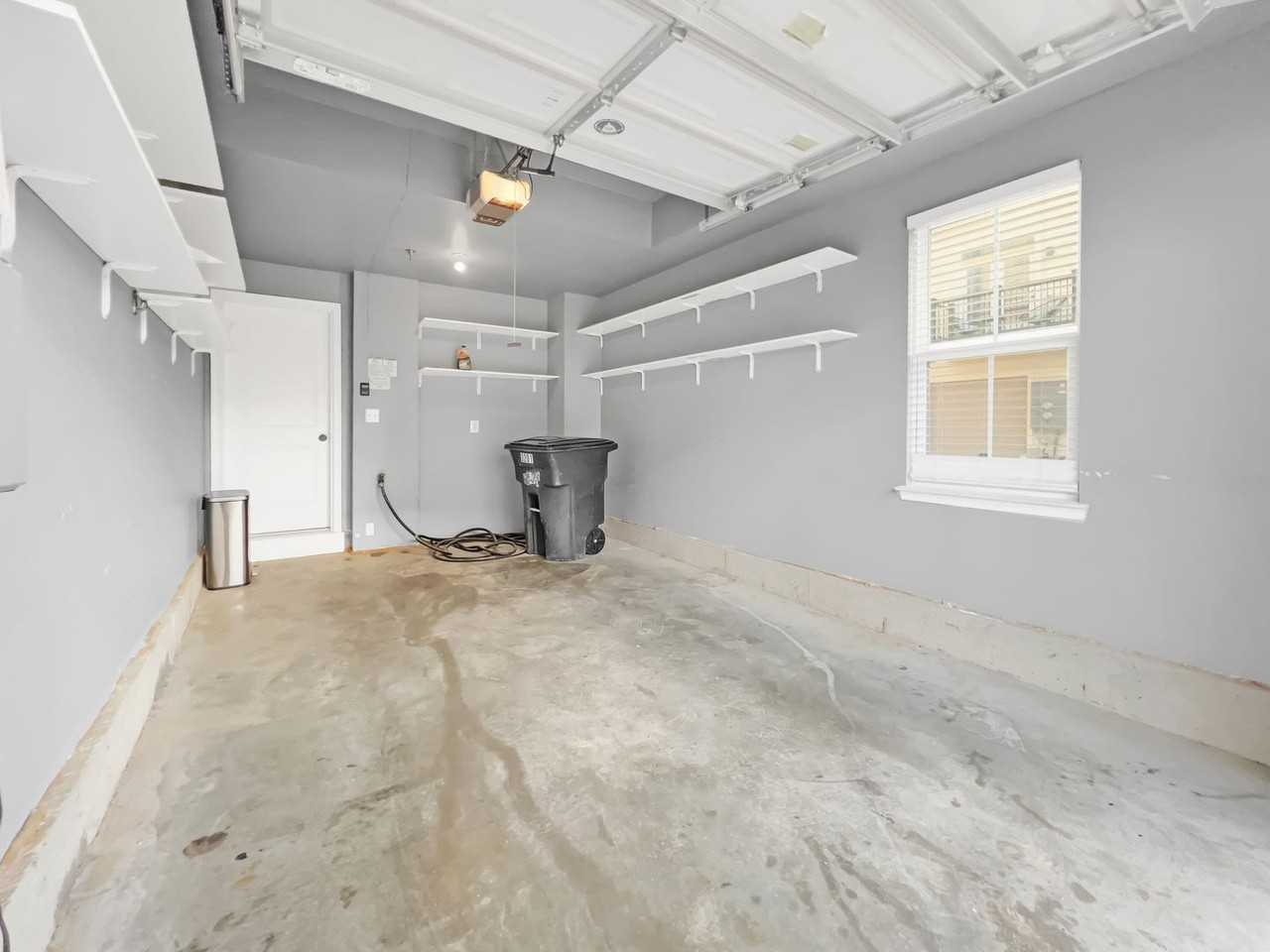 3201 Tribune Ct - Photo 4 of 25