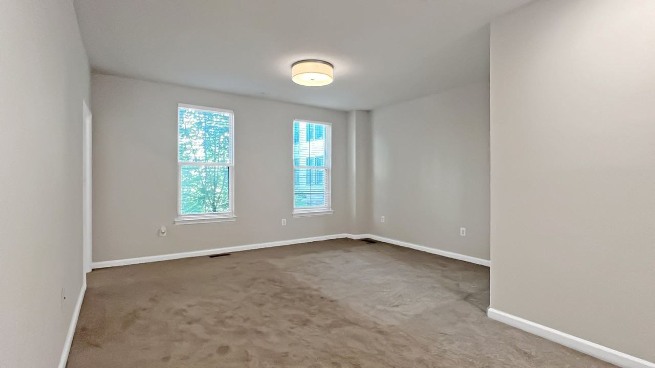 3201 Tribune Ct - Photo 6 of 25