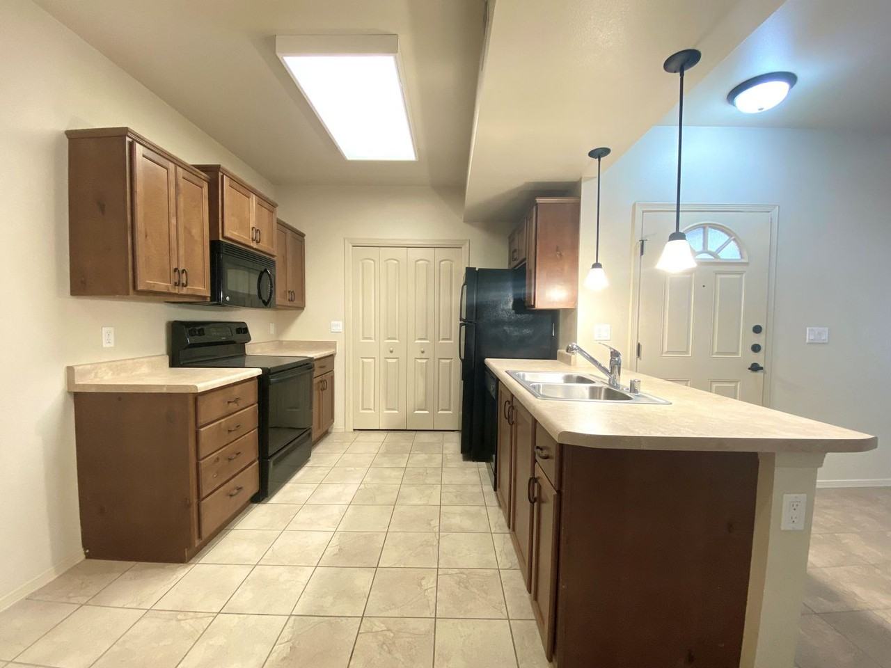 Canyonstone Apartments - Photo 5 of 50