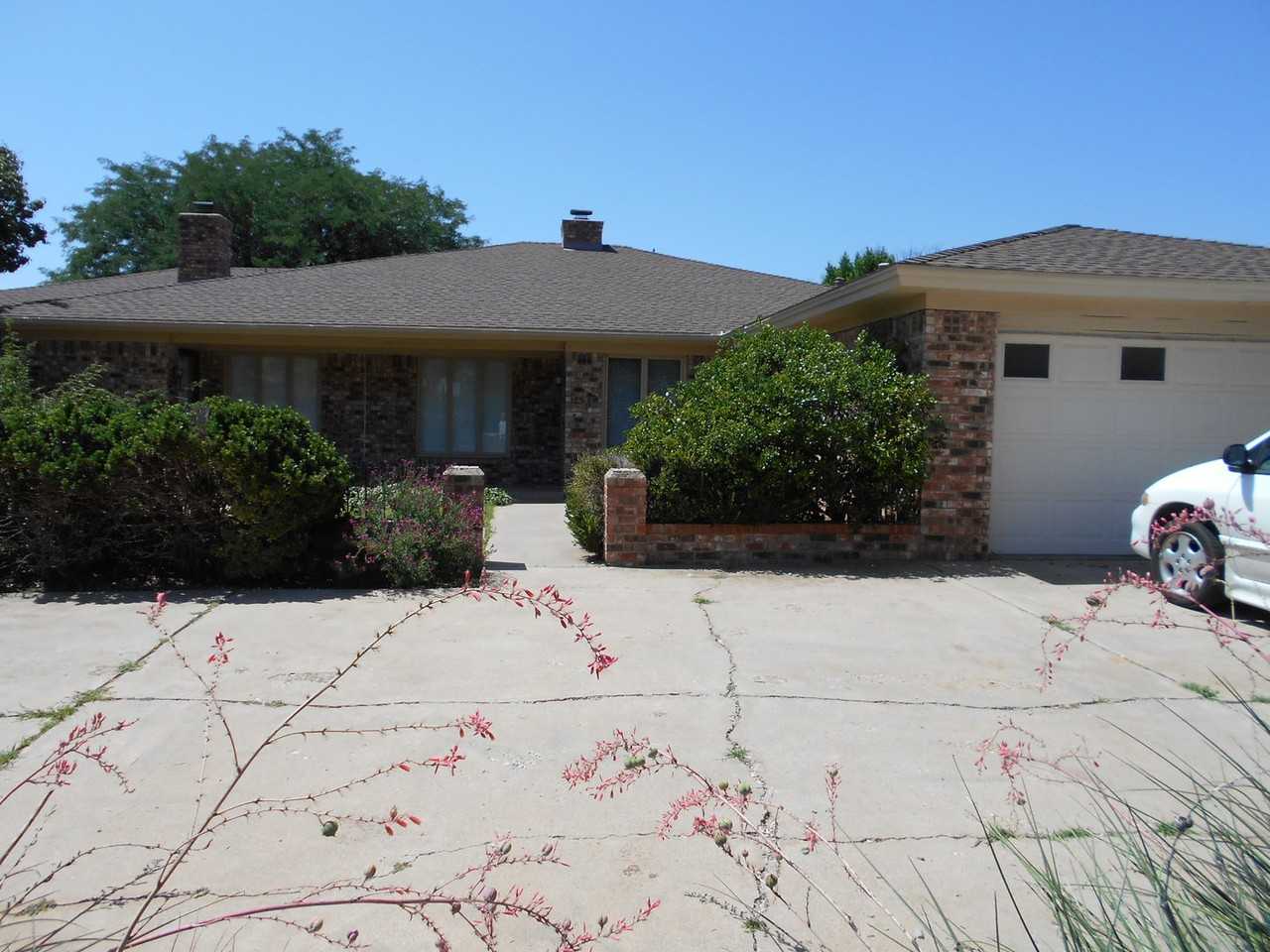 DS 3103 75th Street - Photo 2 of 12