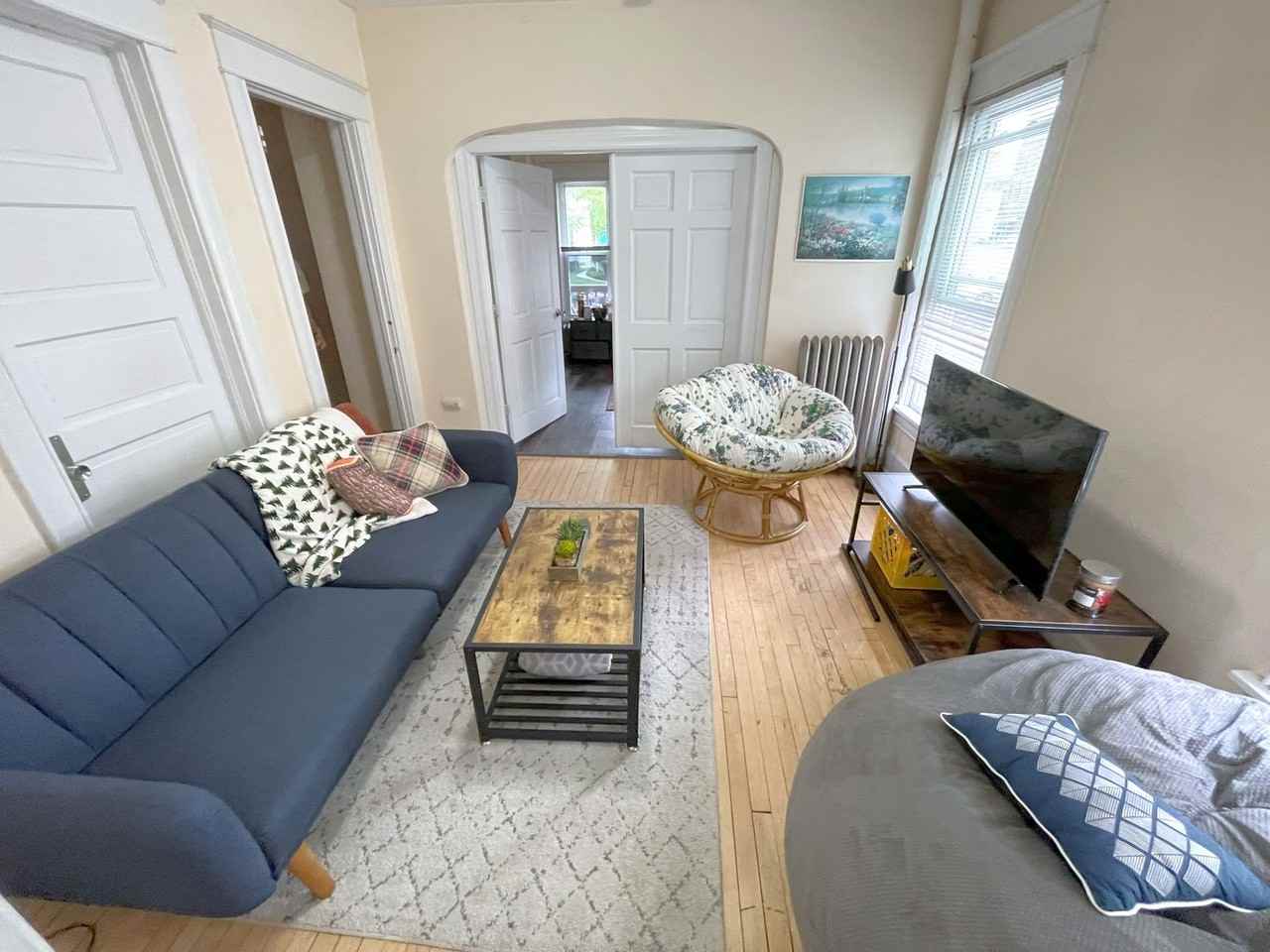 1219 Mound St #1 - Photo 7 of 36