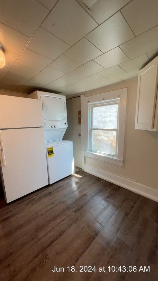 738 Willey St - Photo 3 of 10