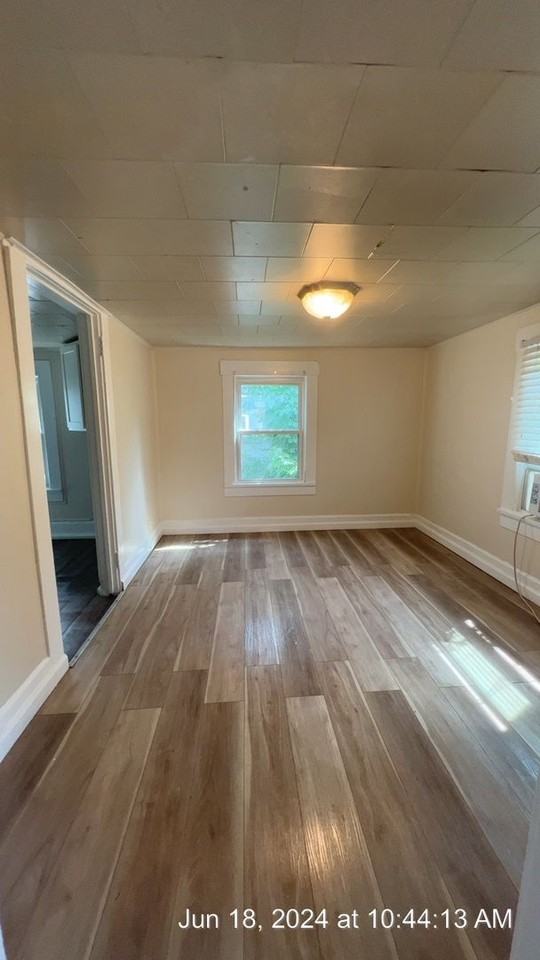 738 Willey St - Photo 6 of 10