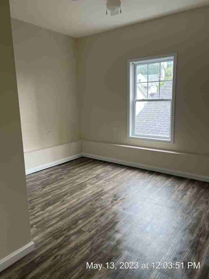 682 Willey St. - Photo 6 of 24