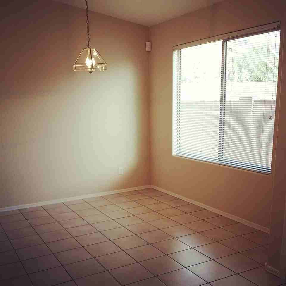 3698 S Desert Motif Rd - Photo 5 of 39