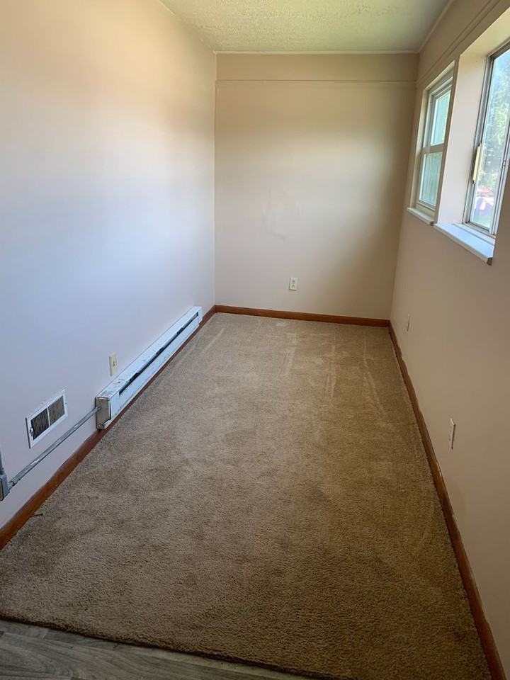 1603 Beaver St - Photo 2 of 16