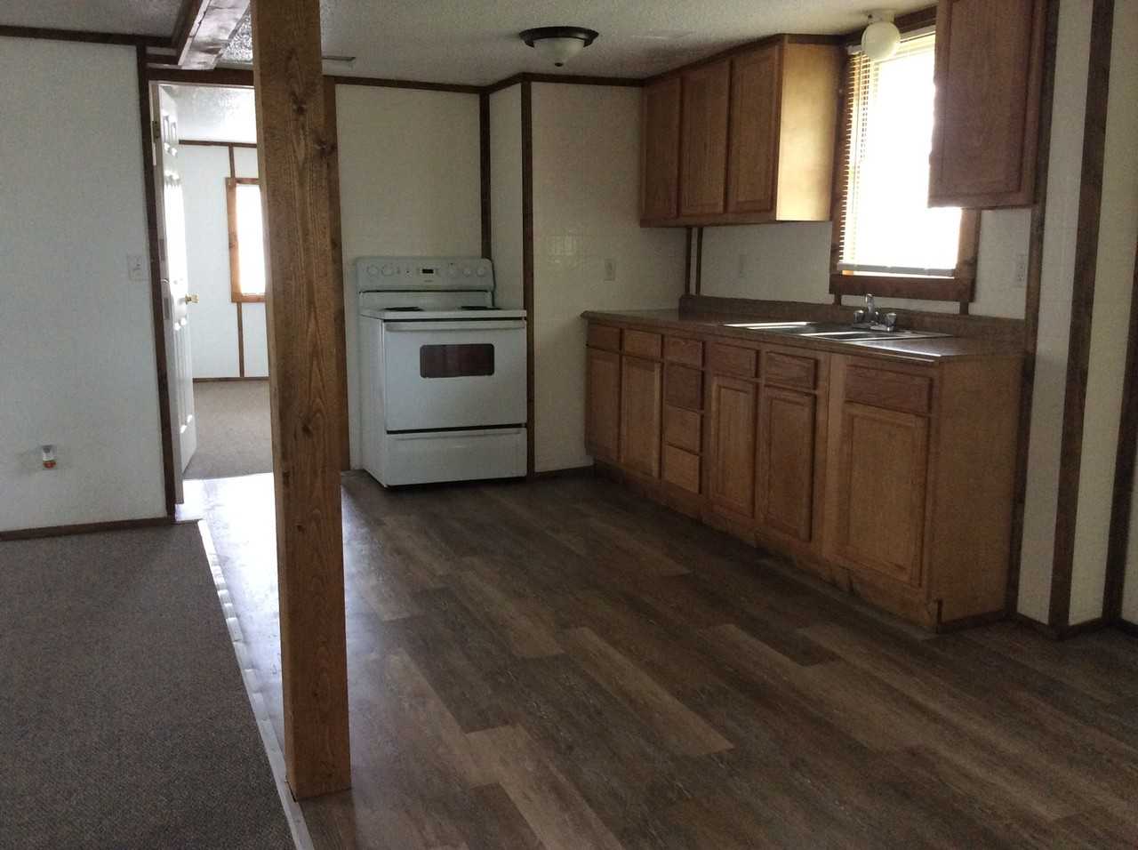 401  N Olive St. - Photo 2 of 8