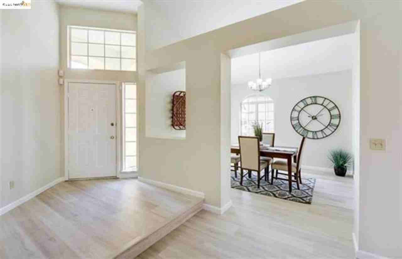 2436 Pismo Ct - Photo 4 of 23