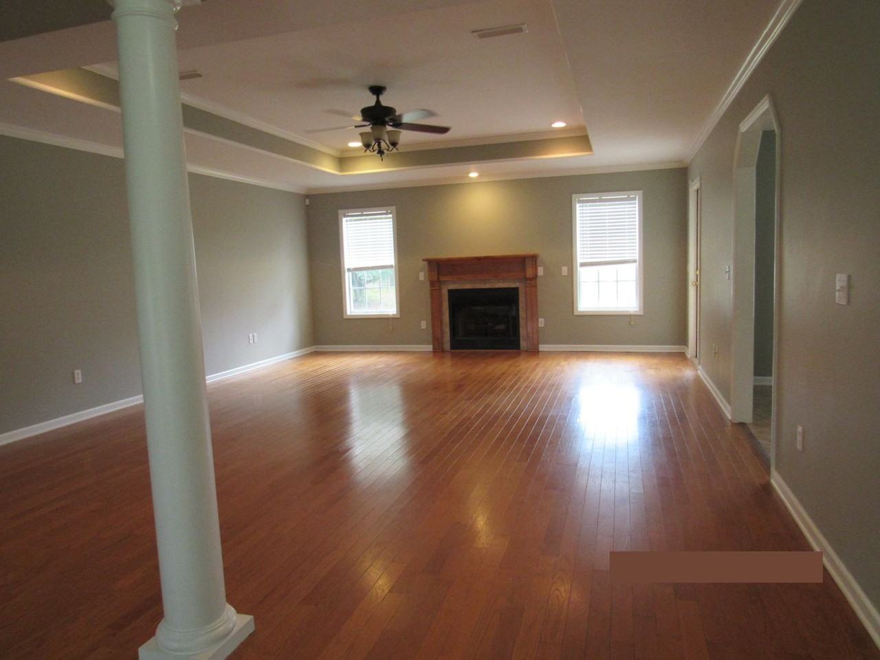 131 Fox Chase Dr - Photo 5 of 13