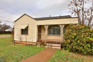 1958 S 20th St - Photo 1 of 1